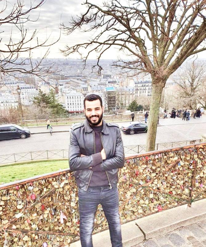 Mohktar 37 ans Saint Lô