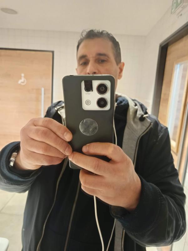 Jovany 45 ans Ostwald