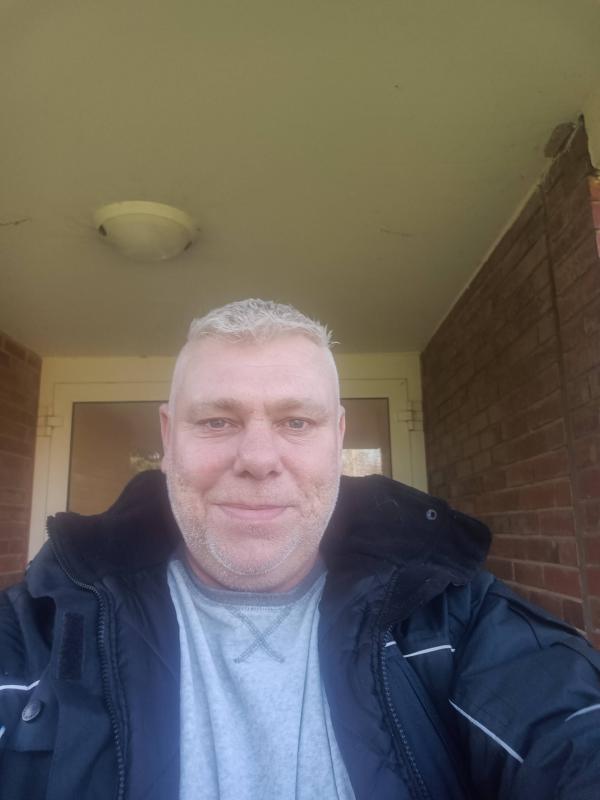 Sébastien 49 ans Fresnoy en Thelle