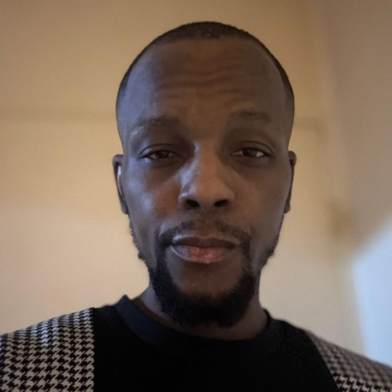 Greg 41 ans Villeneuve Saint Georges