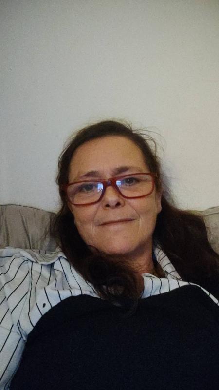 pinssy 54 ans Reillanne