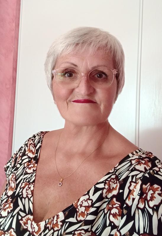 Reine  59 ans Rennes
