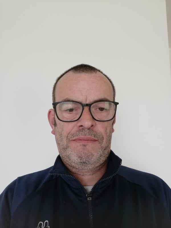 Philippe  58 ans Nantes