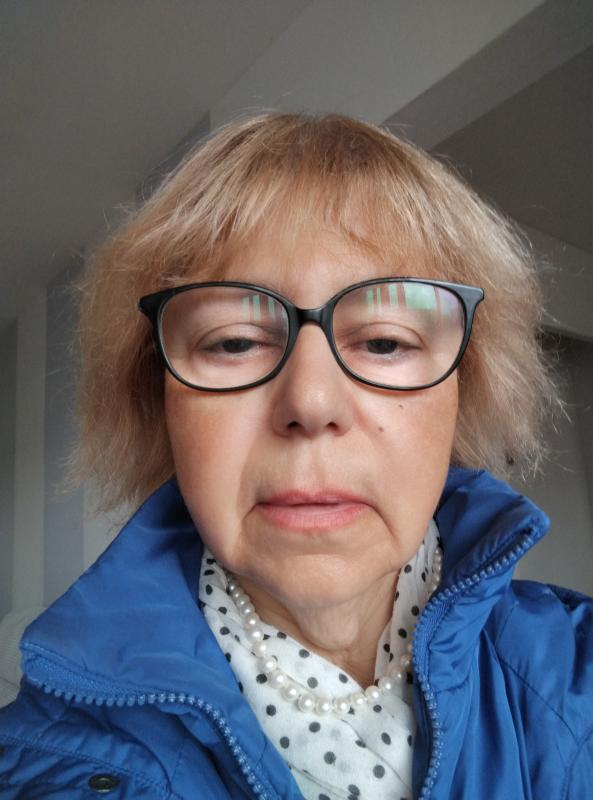 Catherine  69 ans Valenciennes