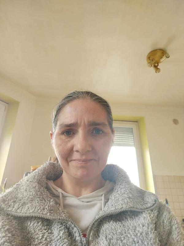 Ingrid 46 ans Fourmies