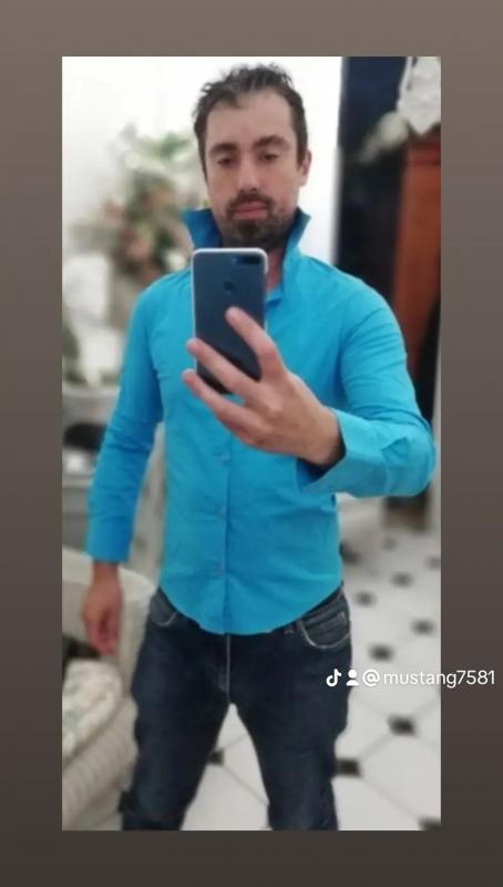 Steve  41 ans Mareuil lès Meaux