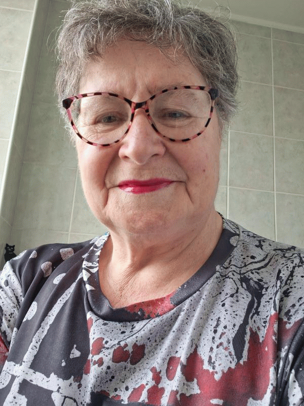 Martine 72 ans Châteaubriant