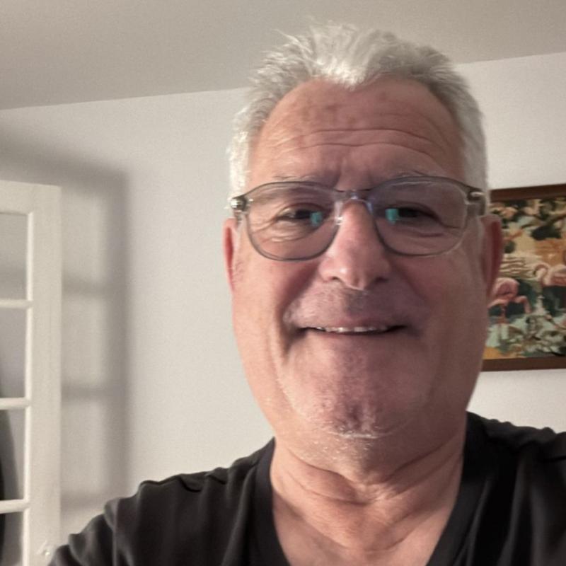 Michel 65 ans Chevillard