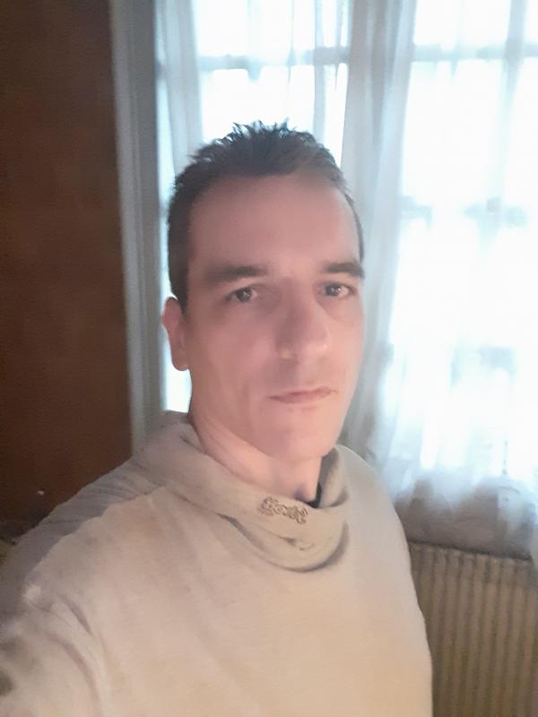 Gilberto 45 ans lyon 8eme arrondissement