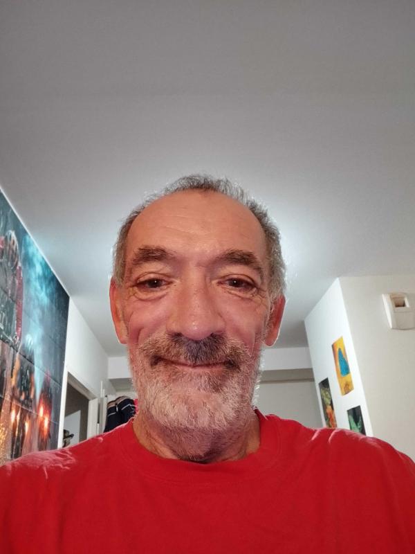 Pascal  61 ans Tournus