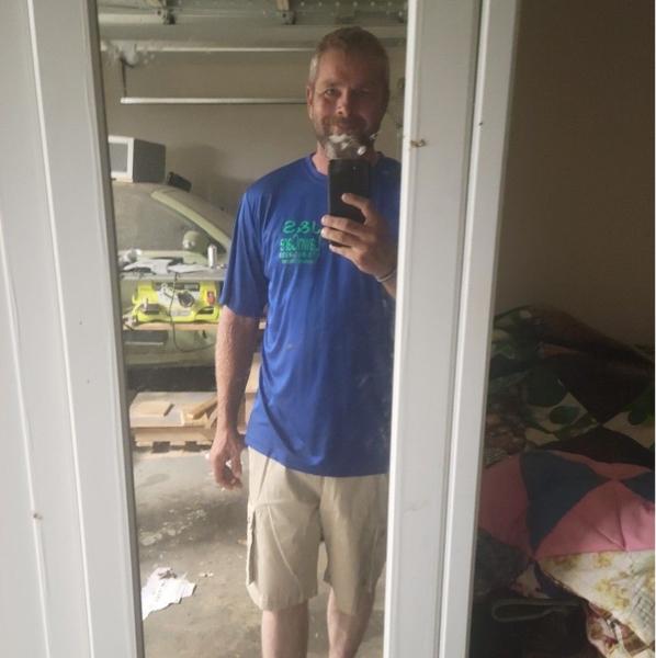 Pierre30 53 ans Auxerre