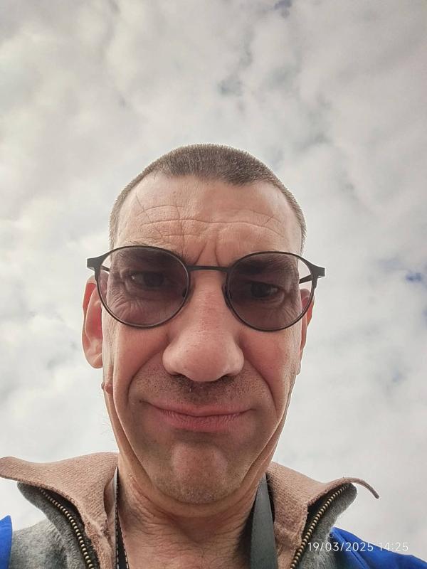 Mikaël 51 ans Guidel