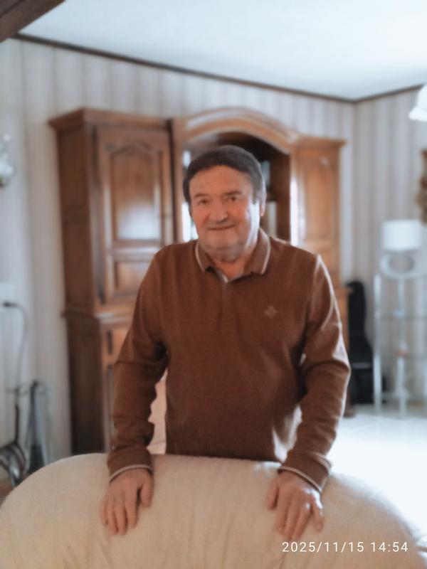 Alain 75 ans Châteauroux