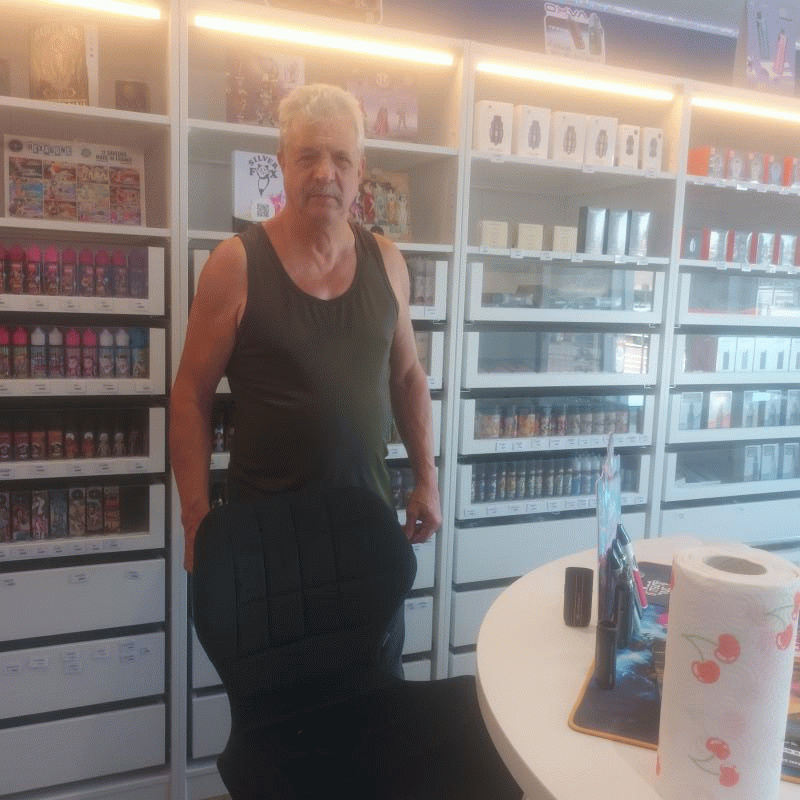 Daniel 69 ans Roncey