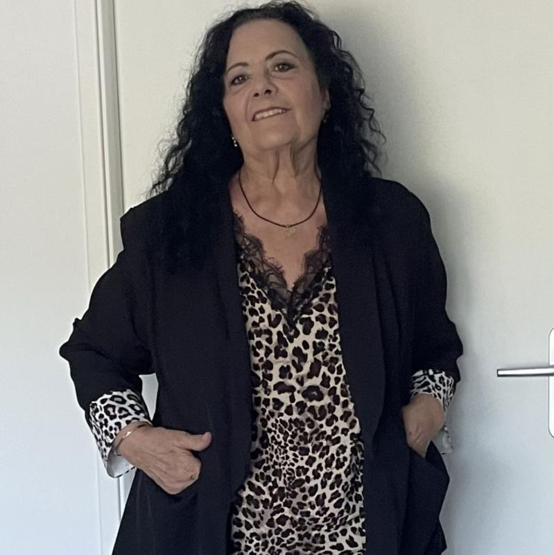 josiane 74 ans Bayonne