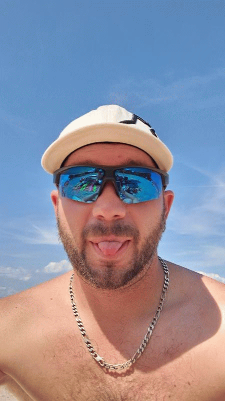 Geoffrey  38 ans Thonon les Bains