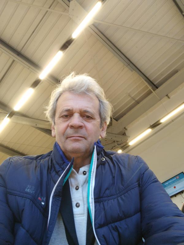 Jean 63 ans paris 20eme arrondissement