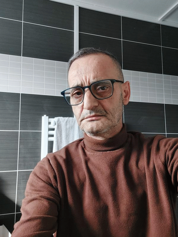 Man  55 ans Chambéry