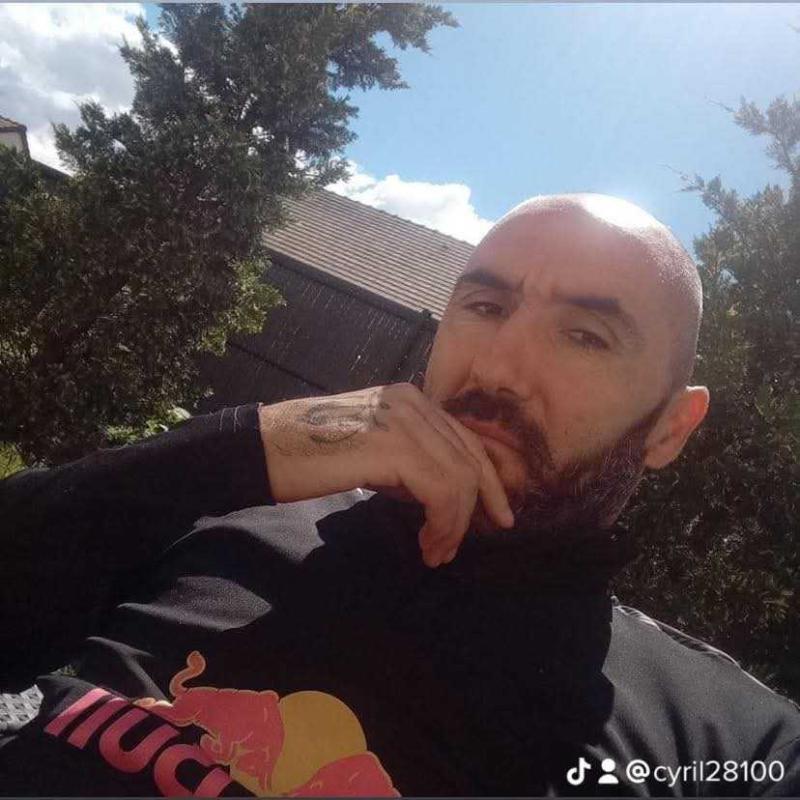 cyril28100 42 ans Dreux