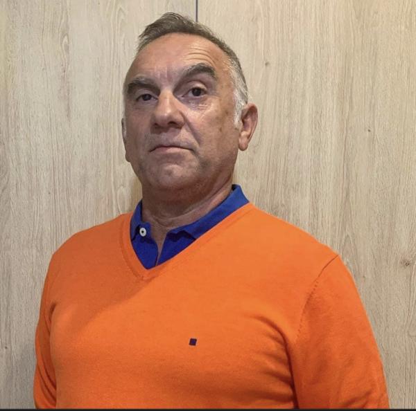 chaton4859 60 ans Najac