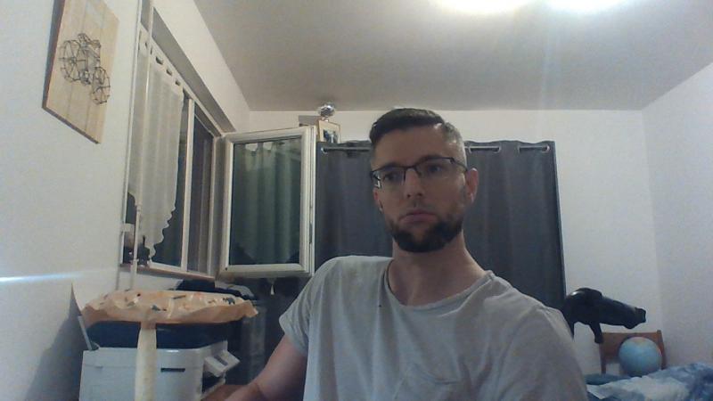 jerem 39 ans Besançon