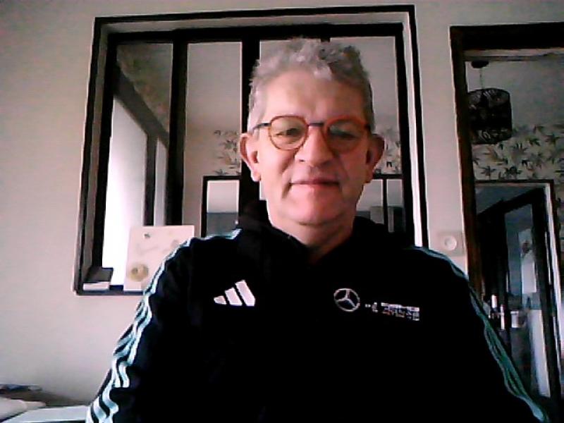 evreh 59 ans Cametours