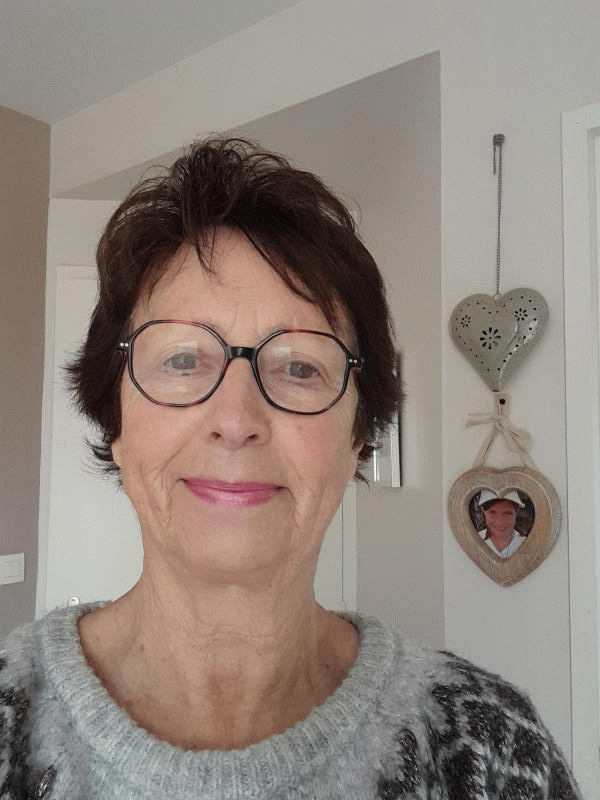 Pascale 65 ans Brest