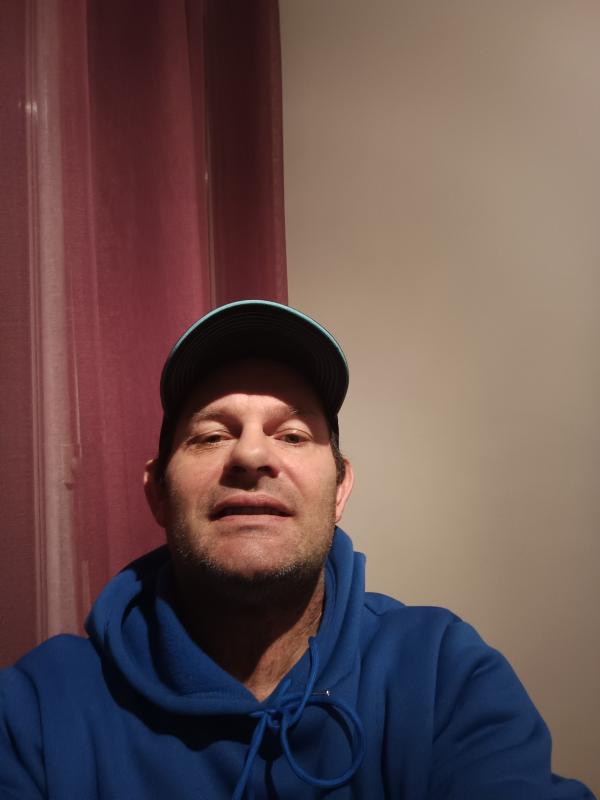 Cruvellier Ludovic 46 ans Bize Minervois