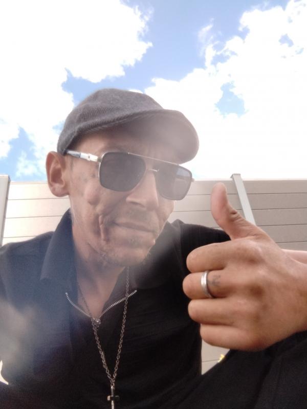 Adonaï 43 ans Neuville sur Escaut