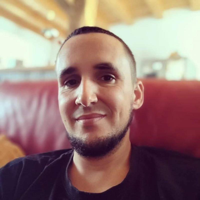 Valentin 37 ans Fontenay le Comte