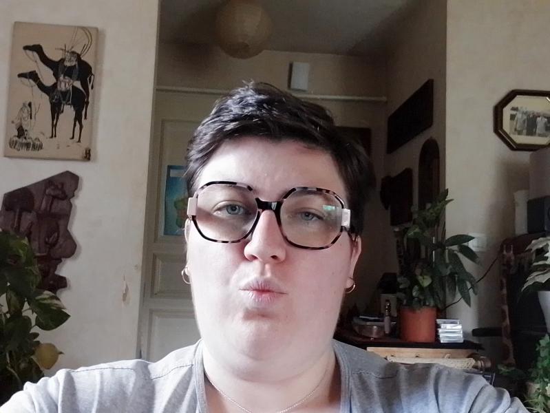 Charline 23 ans Larré