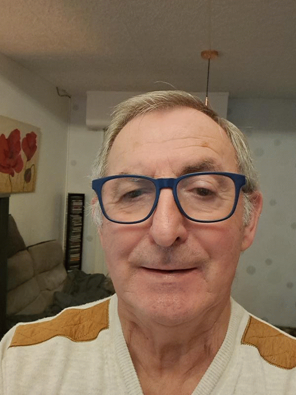 Richard 74 ans Saint Amand les Eaux