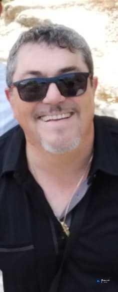 Gibson 63 ans La Fare les Oliviers