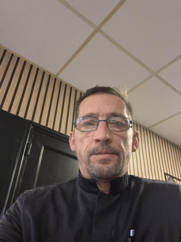 Thierry  54 ans Moyon