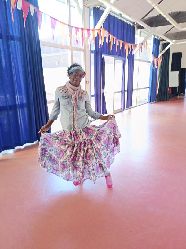 Nicole  72 ans Orthez