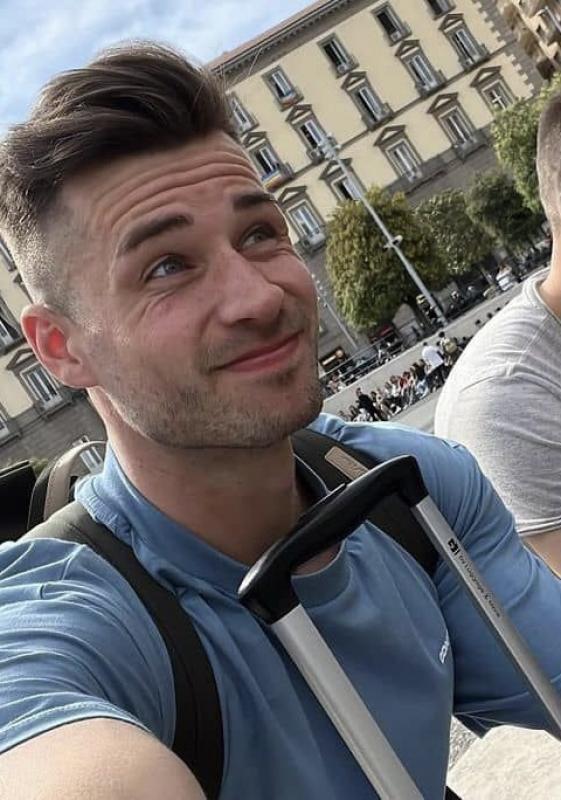 Olivier  42 ans Châteauroux