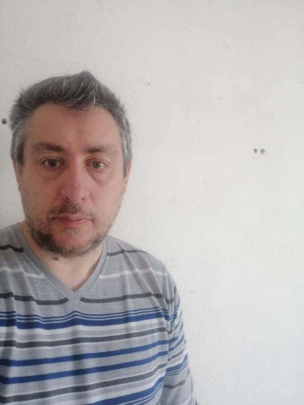 Romain 46 ans Nevers