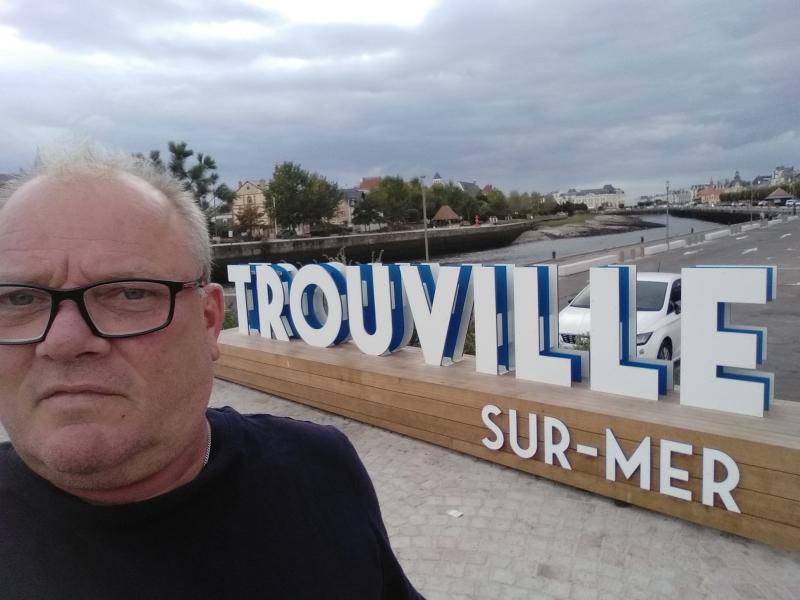 Stef 54 ans Louviers