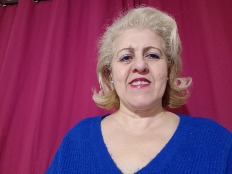 Lola 59 ans Grenoble