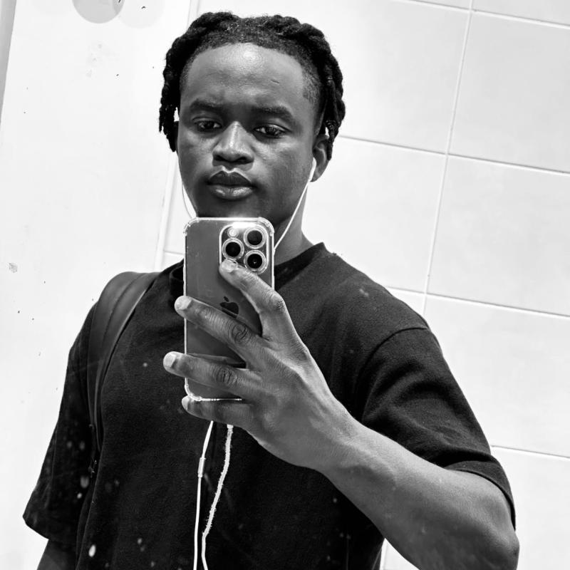 Camus  24 ans Bréal sous Montfort