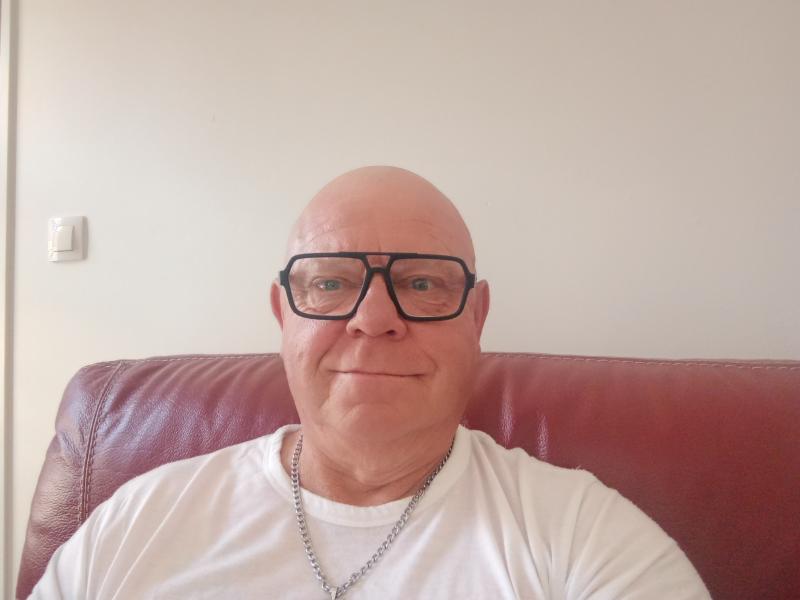 Fabio 61 ans Breteuil