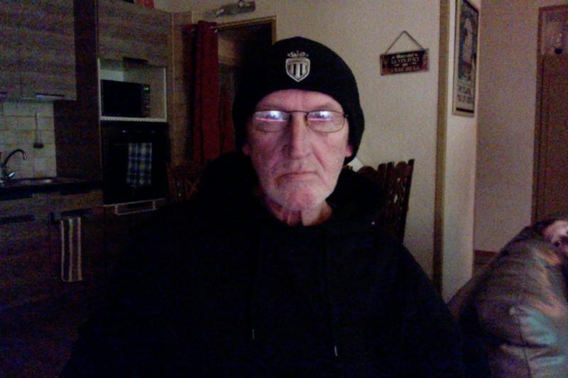 Martial  63 ans Cazouls lès Béziers