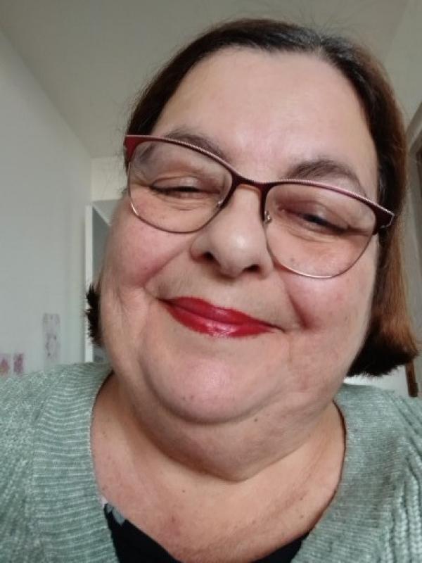 Tata 66 ans Asnières sur Seine