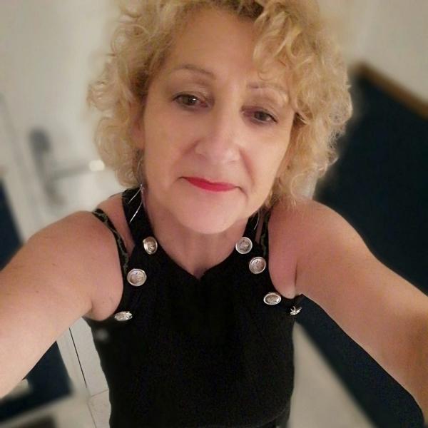 Martine 67 ans Blainville sur l'Eau