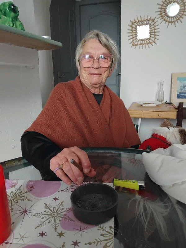 Joelle 77 ans Cabasse
