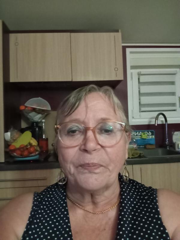 Josy 68 ans Coutances