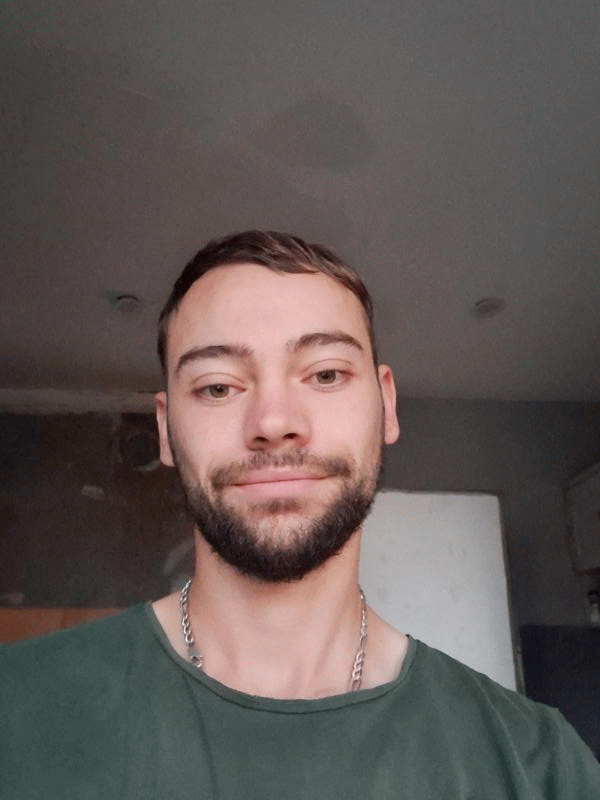 Lucas 32 ans Saint Dié