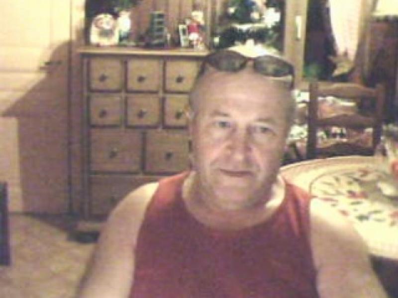 Mikael 59 ans Couthenans