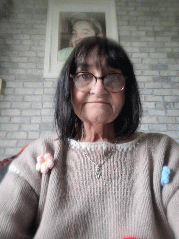 isabelle 67 ans Pleugueneuc