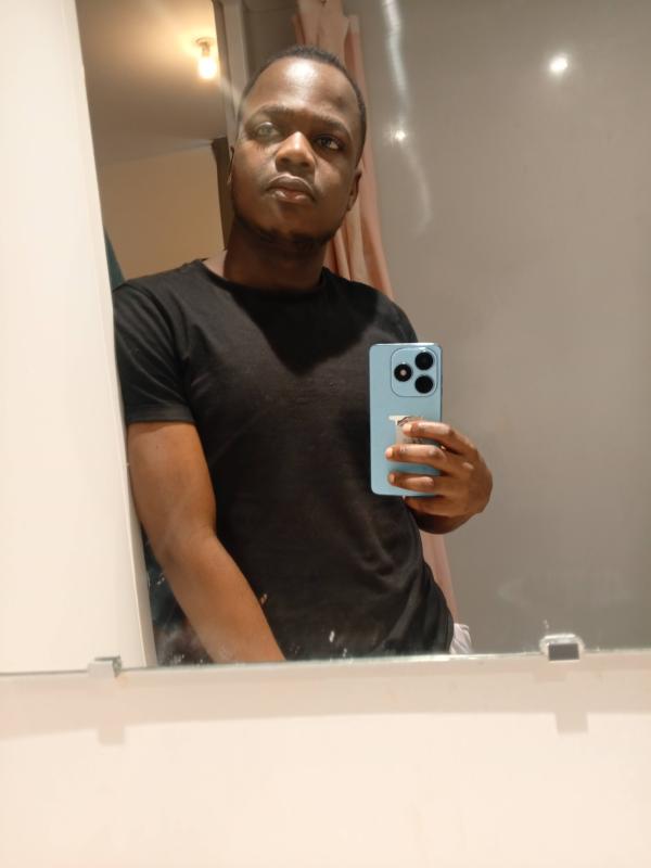 Jean 25 ans paris 12eme arrondissement